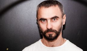 чоловік з бородою