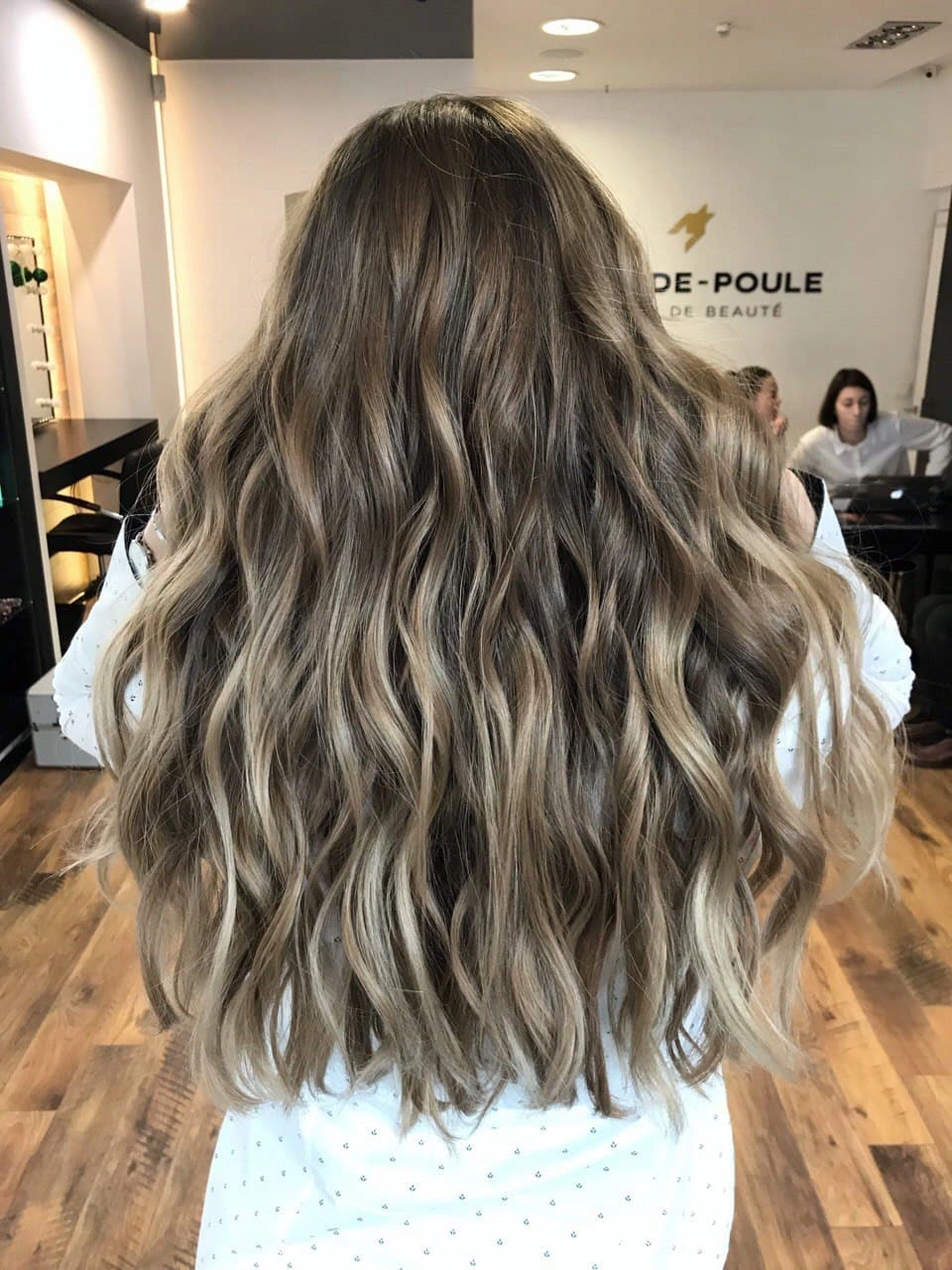 Shatush Hair colouring with a healthy-looking shine.